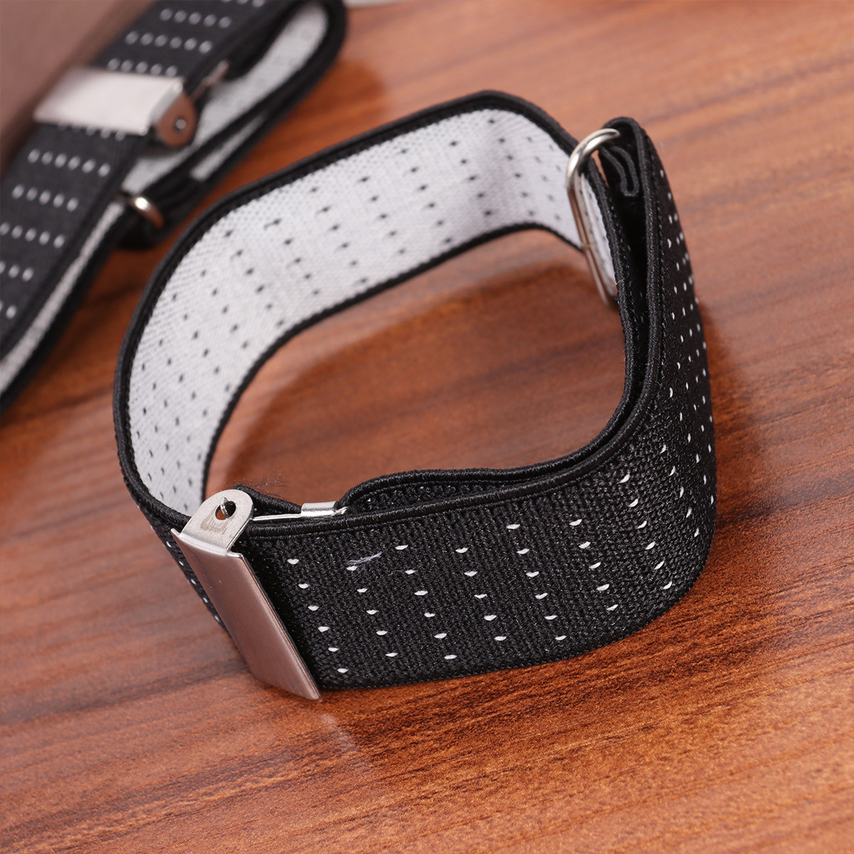1Pair Anti Slip Shirt Armband  - Men Formal Wear Office review and price